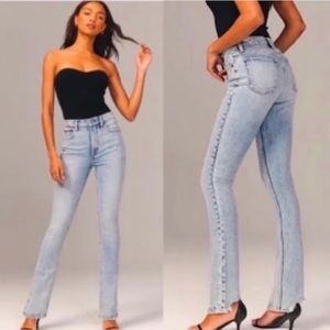 Abercrombie 90s skinny high rise jean in acid. Size 27 only worn a few times!
